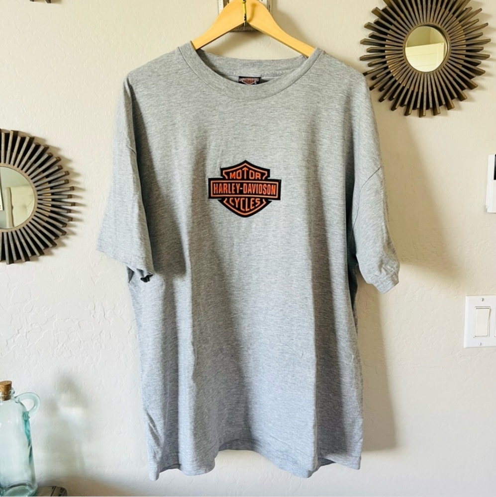 Harley Davidson short sleeve tee 2X gray with orange and black embossed patch